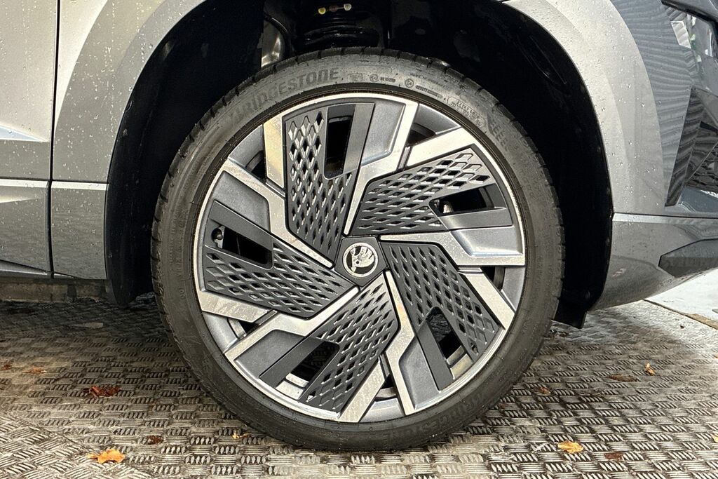 Skoda Karoq 1.5 Tsi Sportline Dsg Grey #5