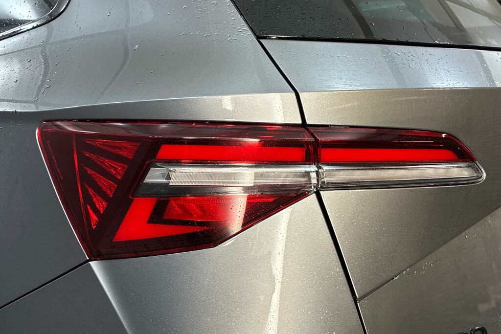 Skoda Karoq Se L Grey #19