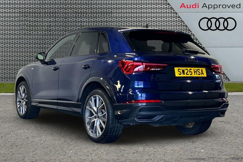 Audi Q3 Black Edition 40 Tdi Quattro 193 Ps S Tronic Blue #3