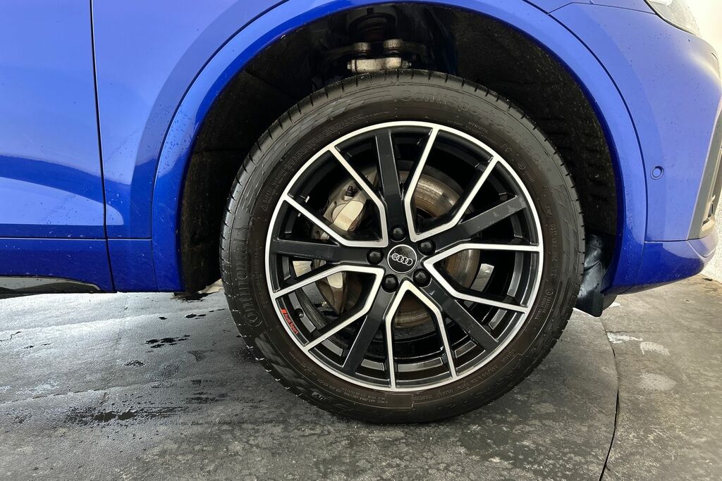 Audi Q5 Black Edition 50 Tfsi E Quattro 299 Ps S Tronic Blue #5