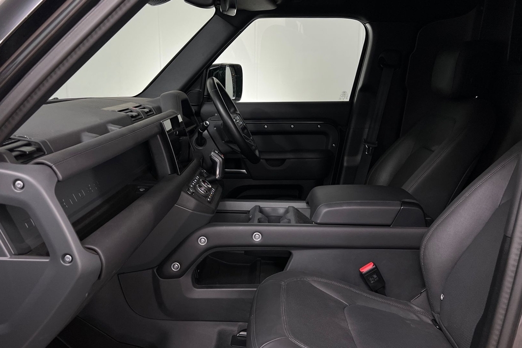 Land Rover Defender 110 D350 Hard Top X-dynamic Hse Grey #3