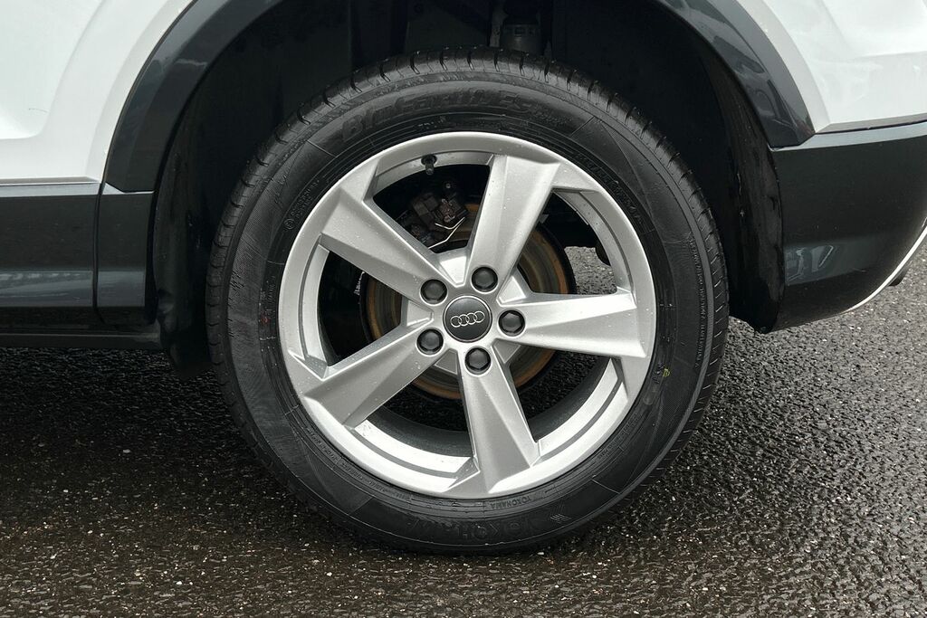 Audi Q2 Edition 1 2.0 Tfsi Quattro 190 Ps S Tronic Grey #5