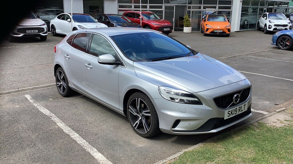 Volvo V40 T2 R-design Pro Silver