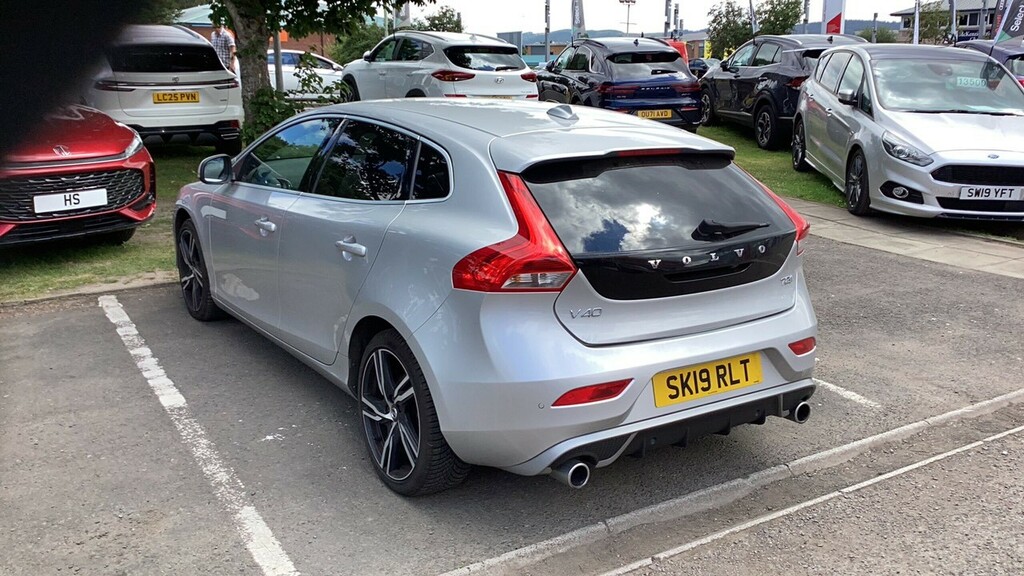 Volvo V40 T2 R-design Pro Silver #2