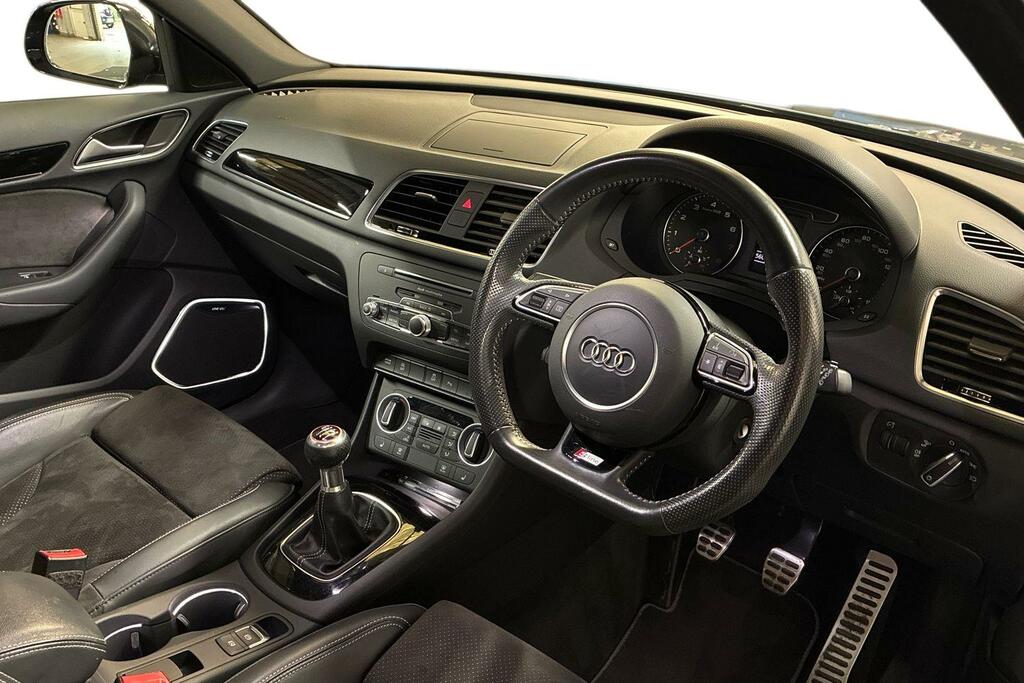 Audi Q3 Audi Estate Special Edition 1.4T Fsi Black Edition White #7