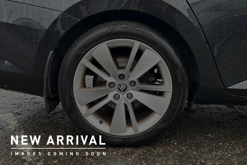 Skoda Superb 1.4 Tsi Iv Se L Dsg Black #5