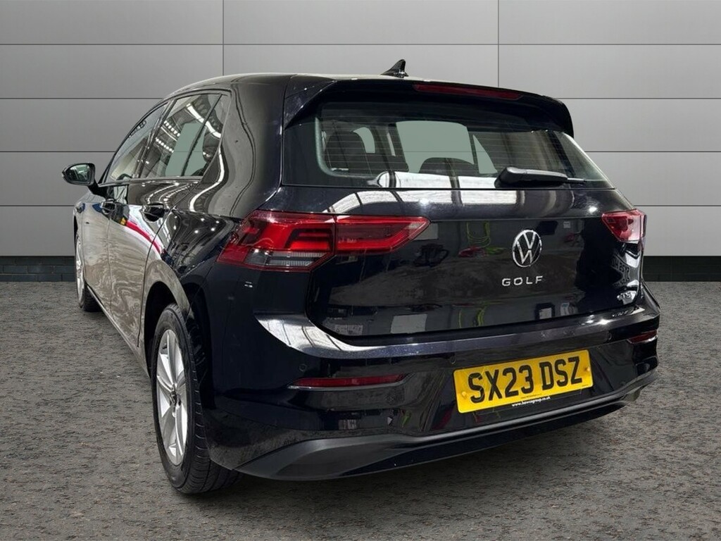 Volkswagen Golf 1.5 Etsi 150 Life Dsg Black #3
