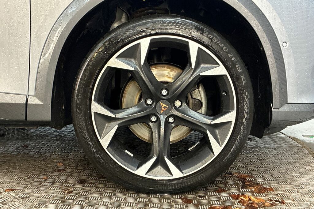 Cupra Formentor 1.5 Tsi 150 V2 Dsg Silver #5