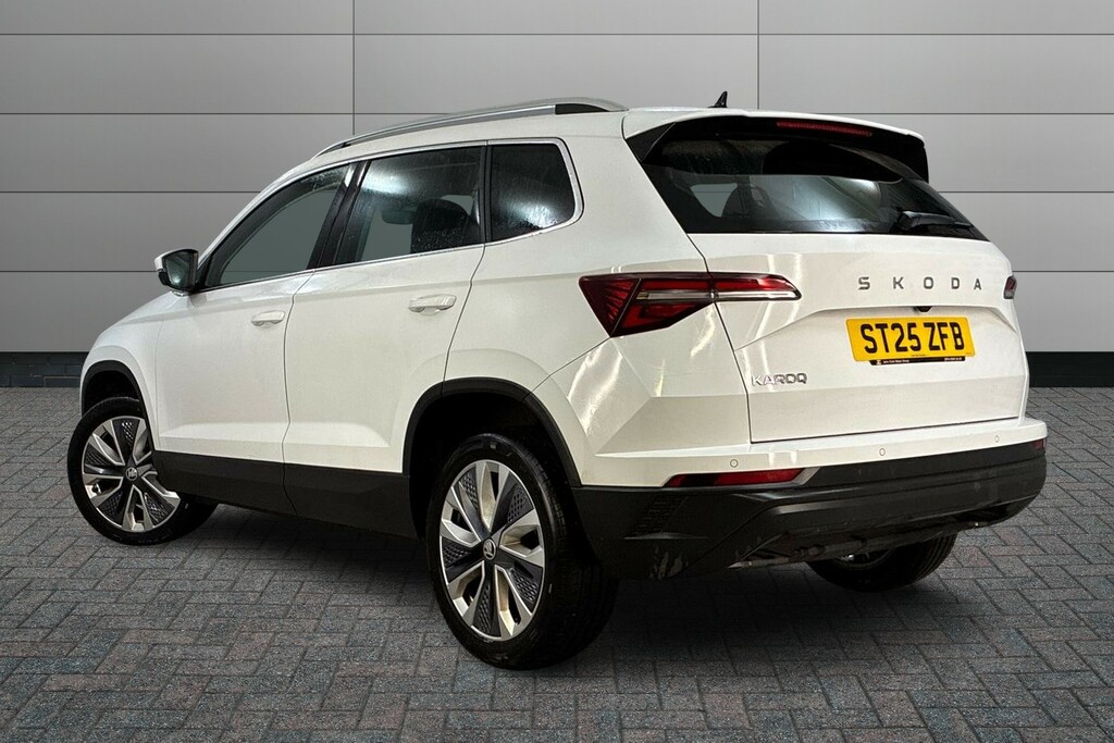 Skoda Karoq 1.5 Tsi Se L White #3