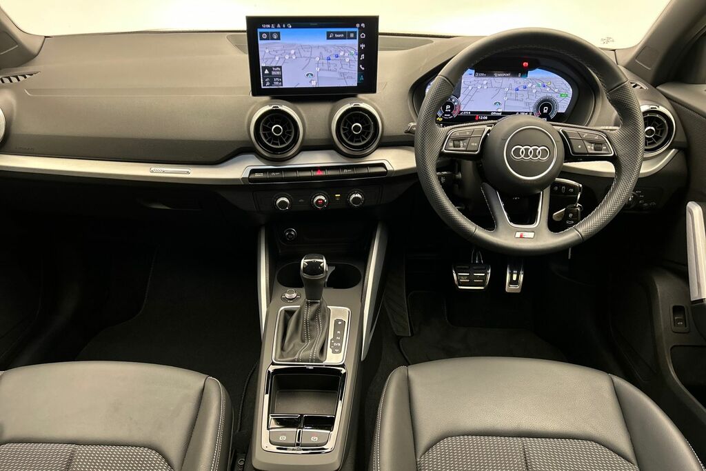 Audi Q2 35 Tfsi Sport S Tronic 2026 Grey #10