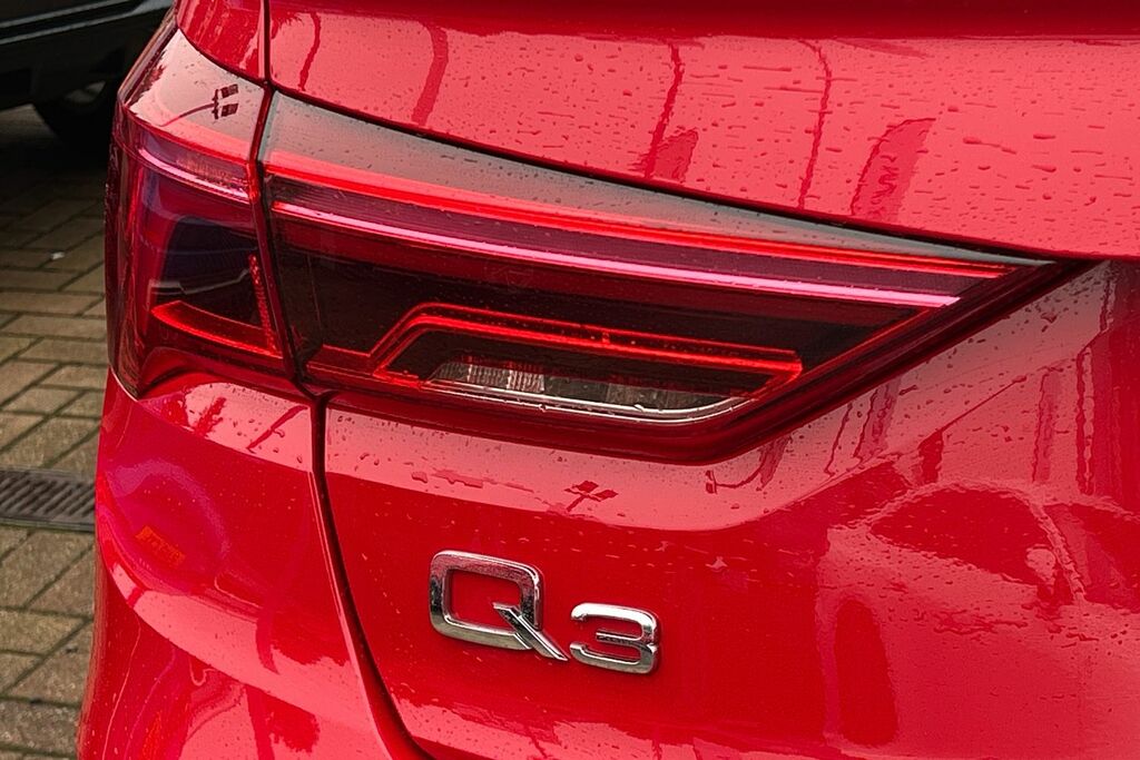 Audi Q3 40 Tfsi Quattro Black Edition S Tronic Grey #19