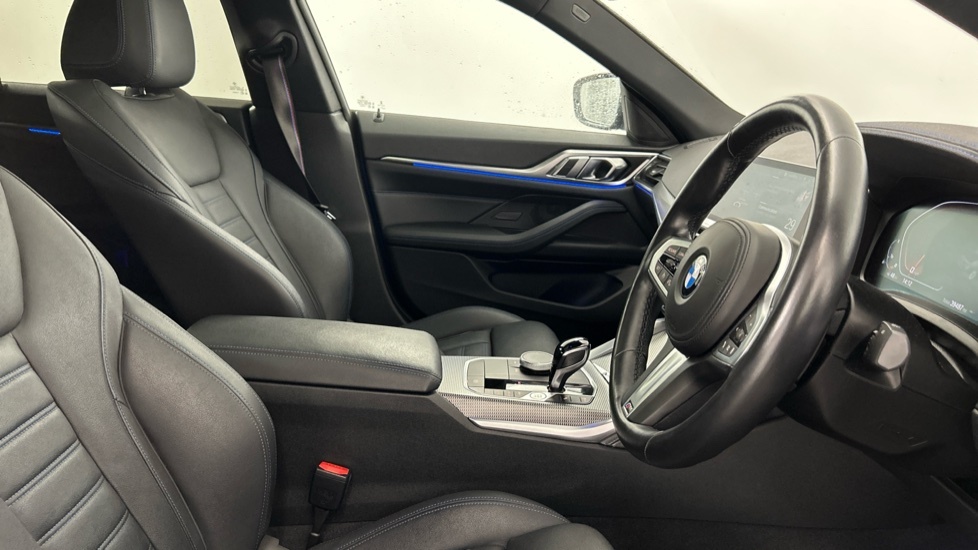 BMW 4 Series Gran Coupe M440i Xdrive Gran Coupe Black #11