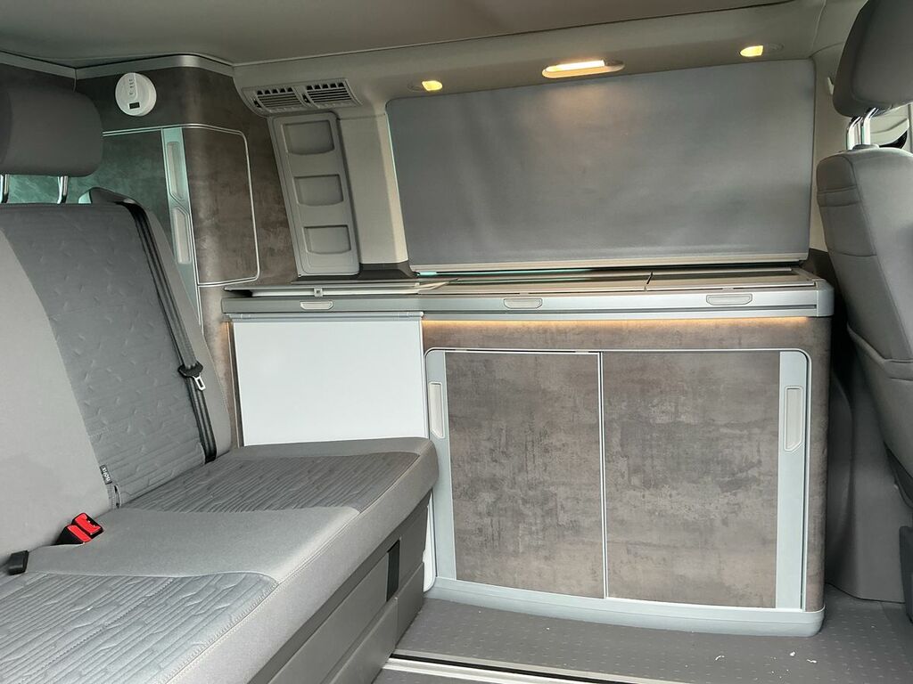 Volkswagen California Ocean Blue #23