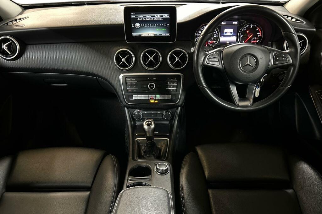 Mercedes-Benz A Class 1.5 A180d Se Euro 6 Ss Black #5