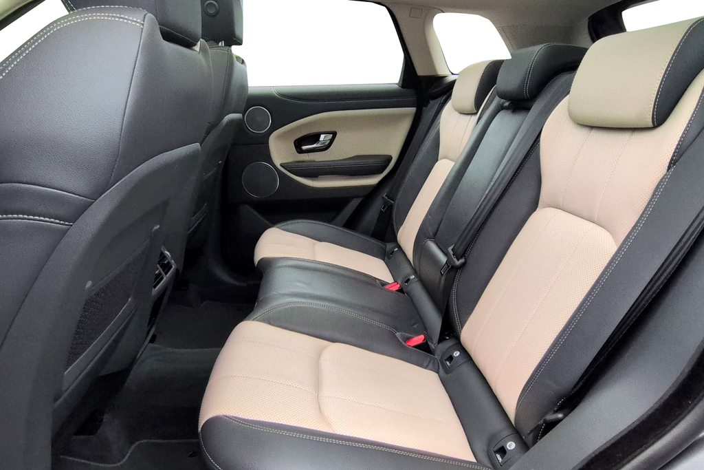 Land Rover Range Rover Evoque 2.0 D150 2Wd Black #4