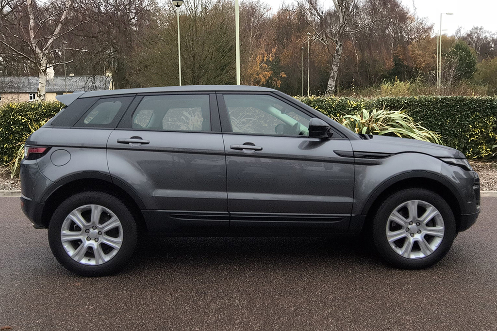 Land Rover Range Rover Evoque 2.0 D150 2Wd Black #5