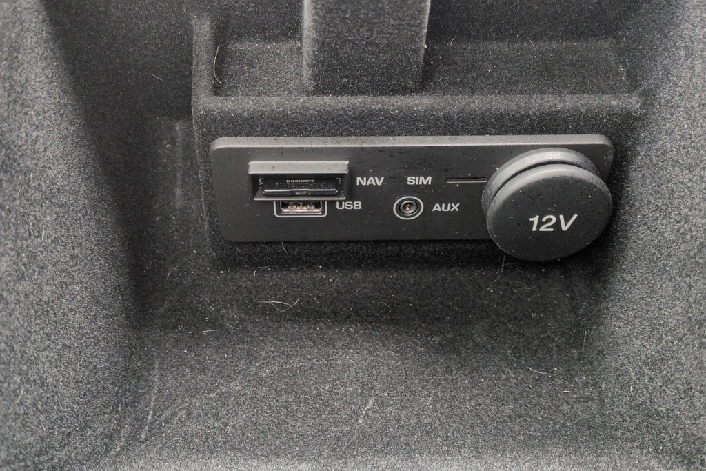Land Rover Range Rover Evoque 2.0 D150 2Wd Black #26