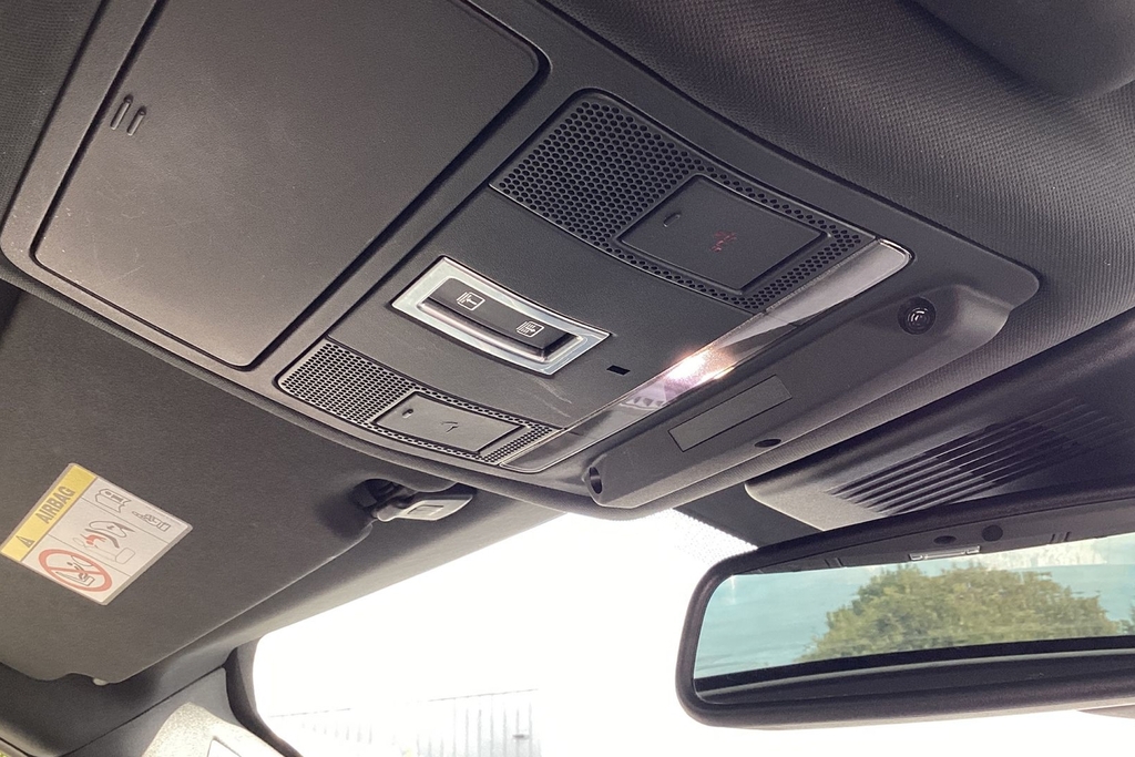 Land Rover Discovery Sport Se Tech Grey #23