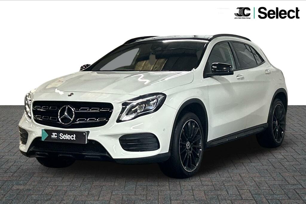 Mercedes-Benz GLA Class 2.1 Gla220d Amg Line Premium Plus 7G-dct 4Matic White #3