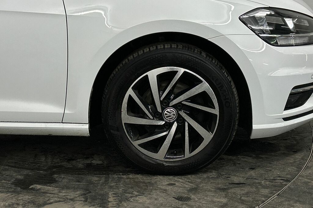 Volkswagen Golf 1.6 Tdi Match Dsg White #5