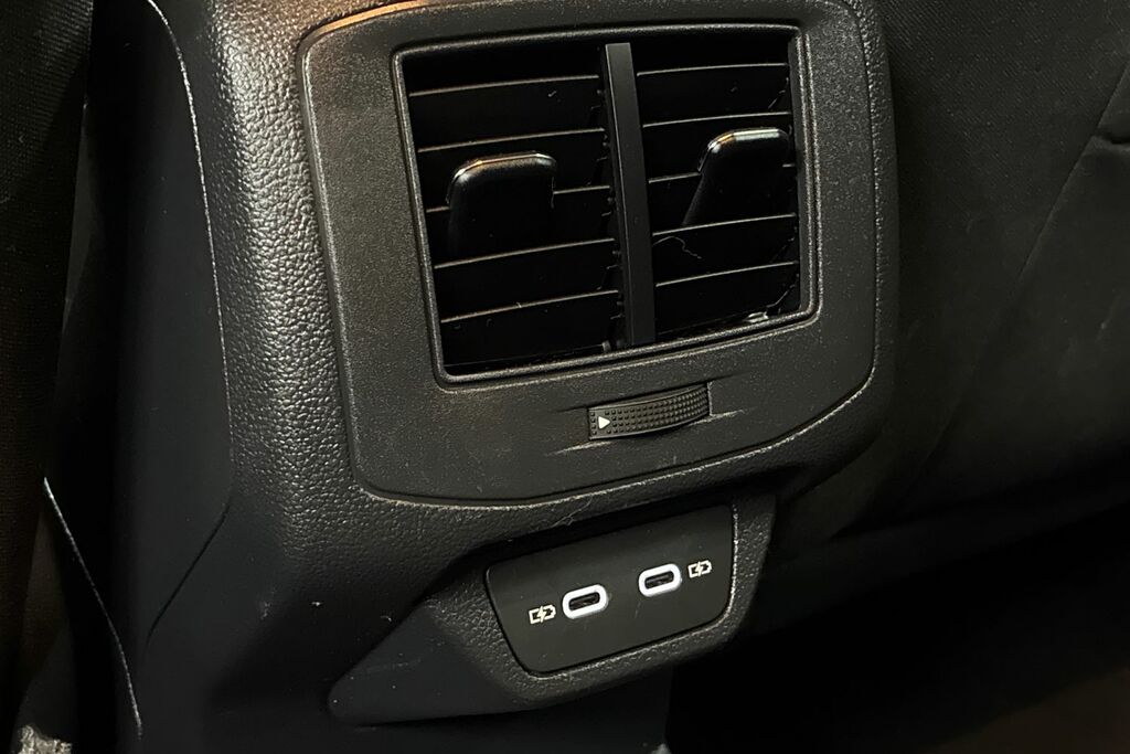 Volkswagen T-Roc 1.5 Tsi R-line Black #30