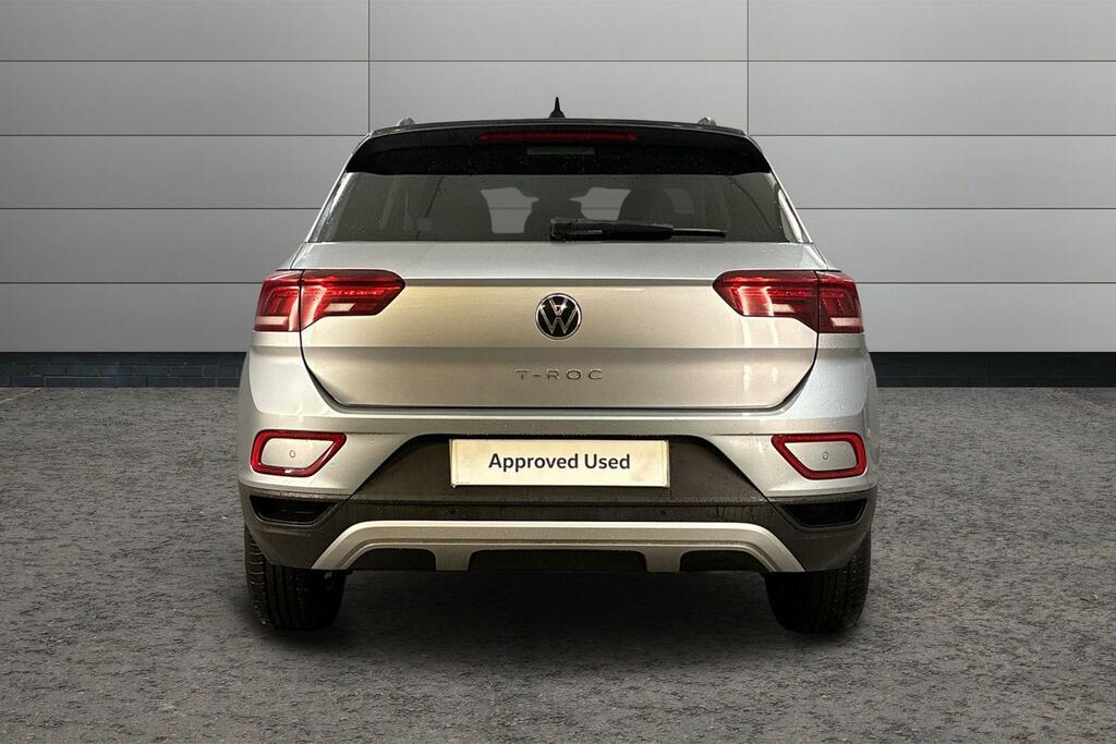 Volkswagen T-Roc 1.5 Tsi R-line Black #7