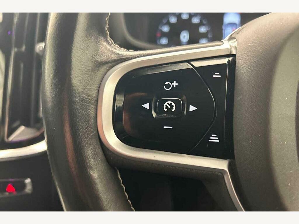 Volvo S60 2.0 T8 Recharge Phev R Design Awd Blue #11