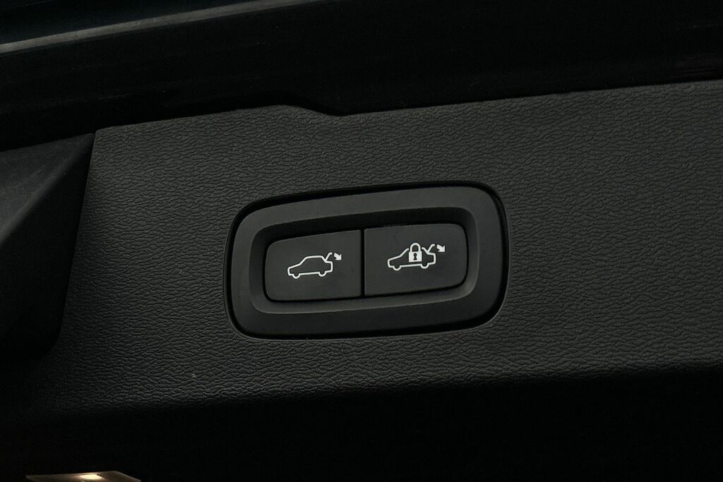 Volvo V60 Momentum, B3 Mild Hybrid Blue #30