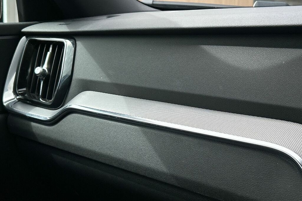 Volvo V60 Momentum, B3 Mild Hybrid Blue #26