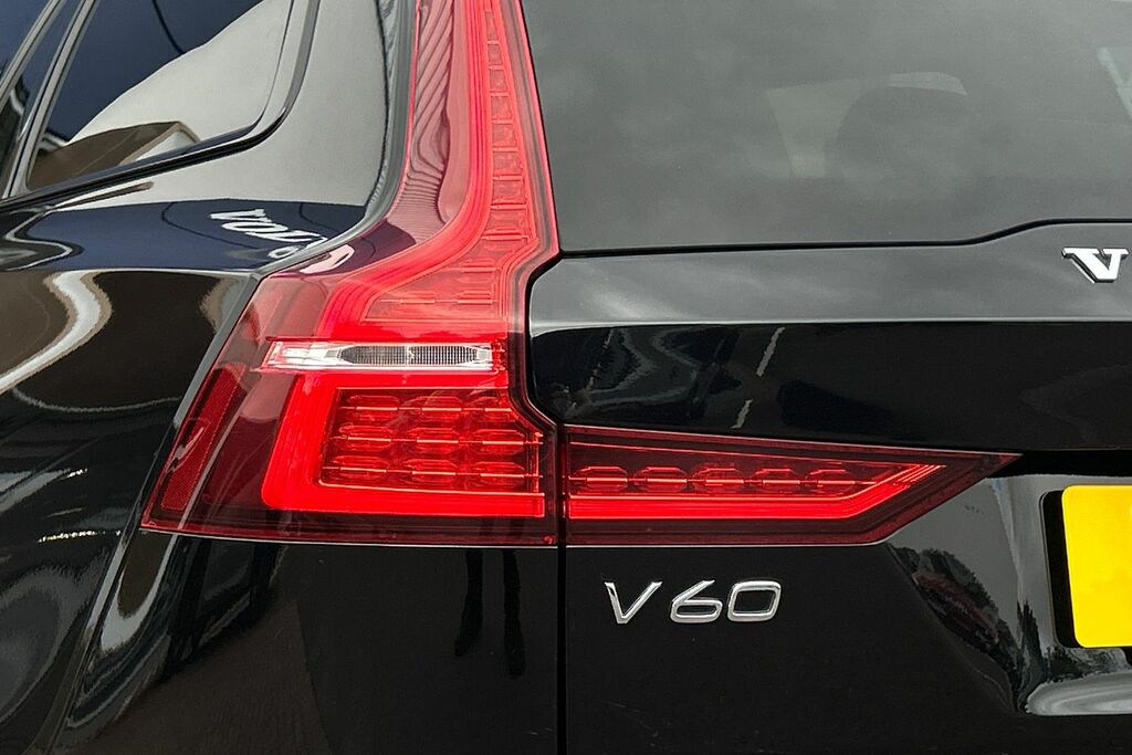 Volvo V60 Momentum, B3 Mild Hybrid Blue #20