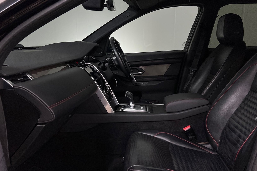 Land Rover Discovery Sport D180 R-dynamic Se HF20SSJ Black #3
