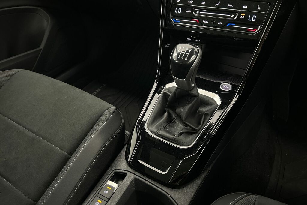 Volkswagen T-Roc 1.5 Tsi Style Design Black #22