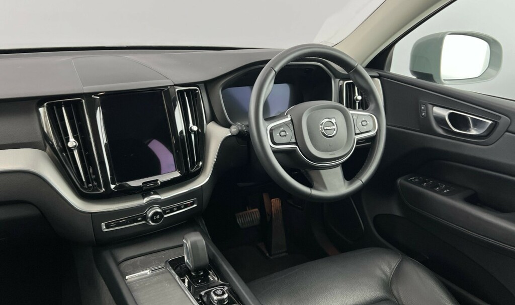 Volvo XC60 T8 Recharge Ultimate Awd Plug-in Hybrid Panoramic Black #8