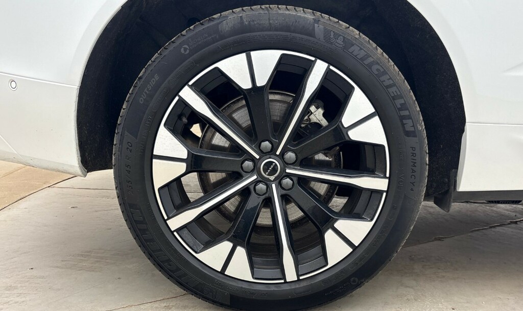 Volvo XC60 Plus, B5 Awd Mild Hybrid, Dark White #4