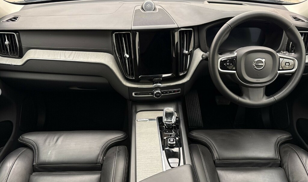 Volvo XC60 B5 Awd Plus Dark Mhev Blond Leather 20 Alloys 36 Blue #6