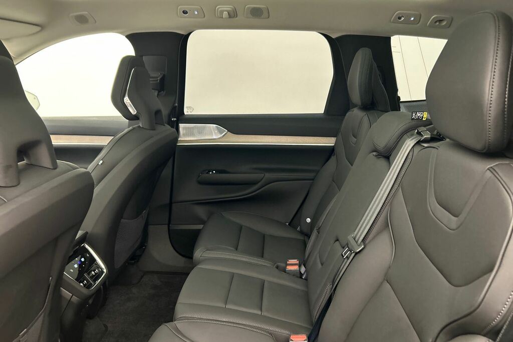 Volvo EX90 Ultra, Twin Motor Performance, 7 Seats White #17