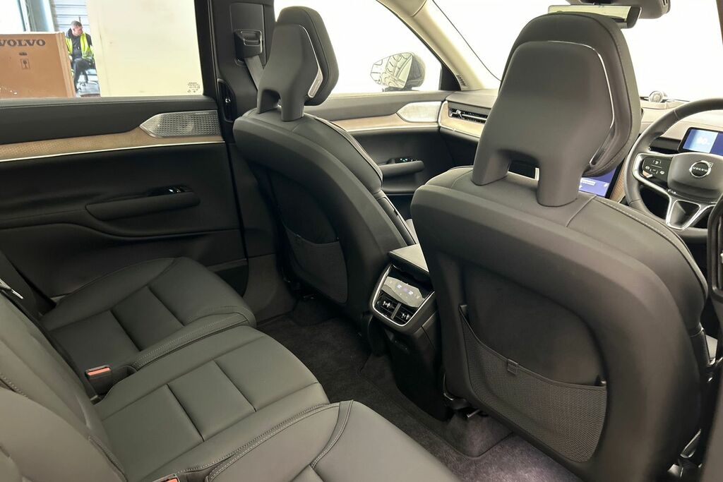 Volvo EX90 Ultra, Twin Motor Performance, 7 Seats White #29