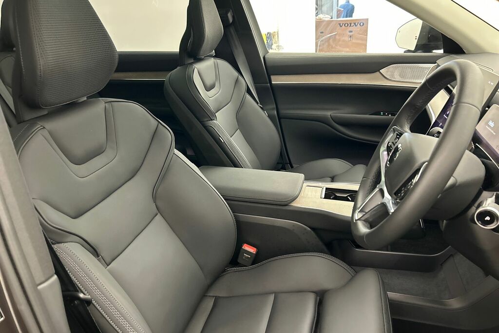 Volvo EX90 Ultra, Twin Motor Performance, 7 Seats White #27
