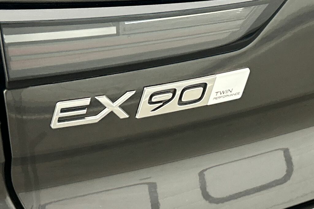 Volvo EX90 Ultra, Twin Motor Performance, 7 Seats White #30