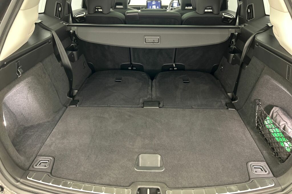Volvo EX90 Ultra, Twin Motor Performance, 7 Seats White #8