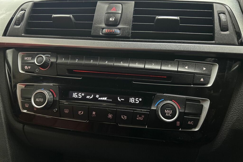 BMW 3 Series 320D 190 M Sport Step Business Media Black #18