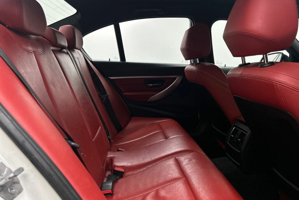 BMW 3 Series 320D 190 M Sport Step Business Media Black #17