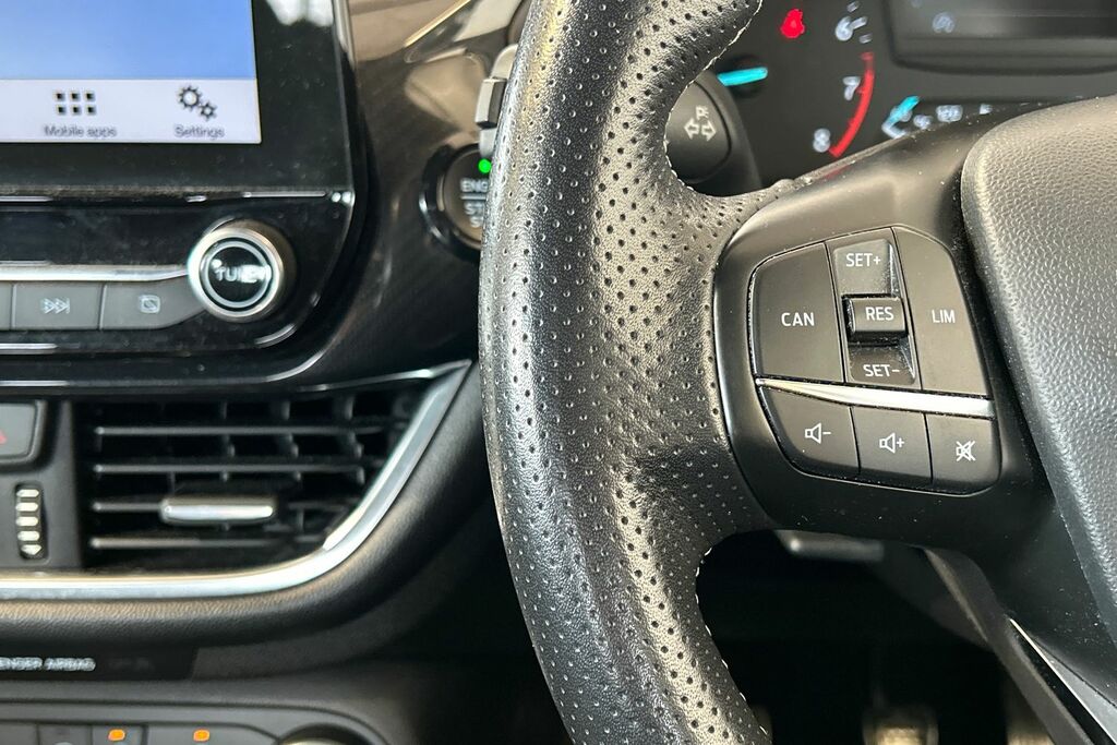 Ford Fiesta 1.1 Zetec Navigation #17