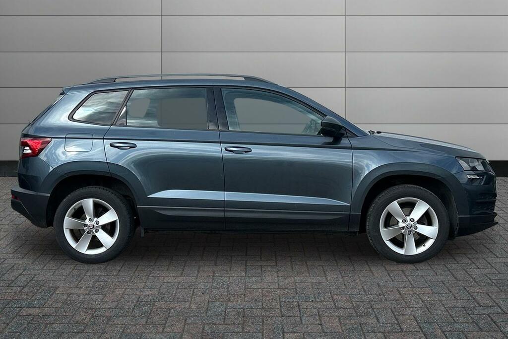 Skoda Karoq 1.6 Tdi Se Dsg Grey #4