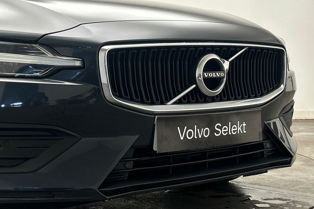 Volvo V60 D4 Inscription Pro Panoramic Sunroof Adapti Silver #31