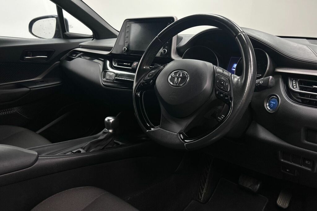 Toyota C-Hr 1.8 Hybrid Dynamic Cvt White #7