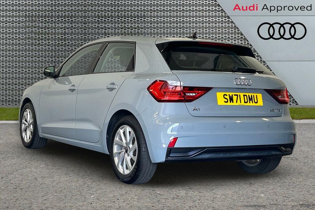 Audi A1 30 Tfsi Citycarver S Tronic White #3