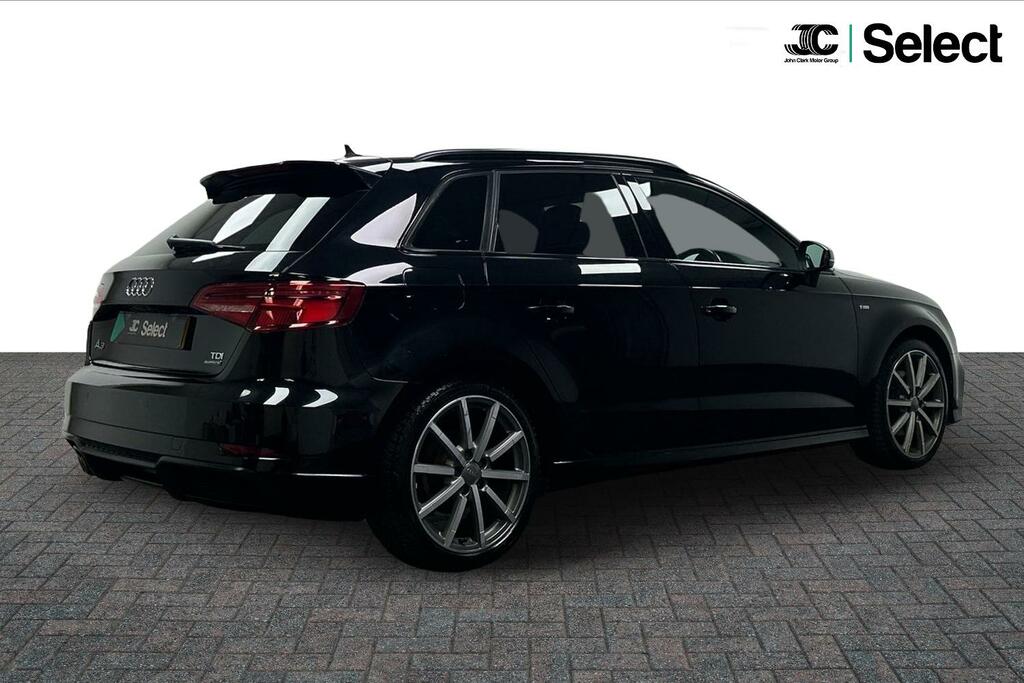 Audi A3 2.0 Tfsi Black Edition S Tronic Quattro Euro 6 S Black #2