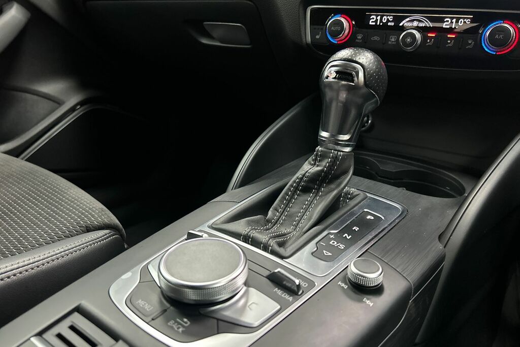Audi A3 2.0 Tfsi Black Edition S Tronic Quattro Euro 6 S Black #19