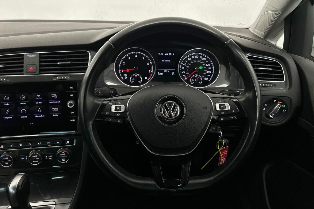 Volkswagen Golf 2020 Volkswagen Golf Match Edition 1.0 Tsi 115Ps Black #13